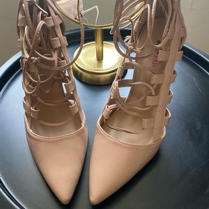CREAMY PINK LACE UP HEEL BY JUST FAB (w10)